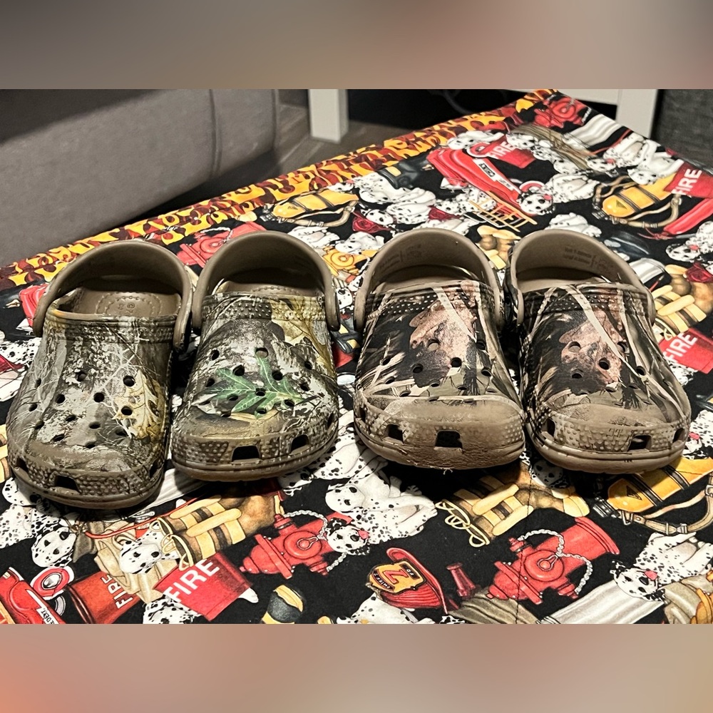 Toddler Camo Crocs. Size 6c and 7c